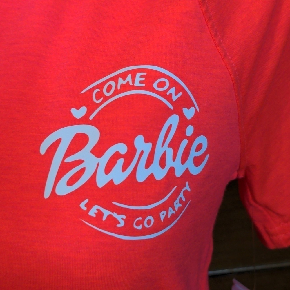 Tek Gear Tencel Athletic Shirt Barbie Theme Short Sleeve Tshirt Size Small NWT - Picture 4 of 14